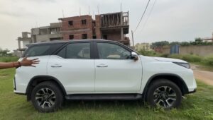 एक यूटूबर ने खरीदा 50 लाख का घोड़ा😯 Toyota Fortuner Manoj day